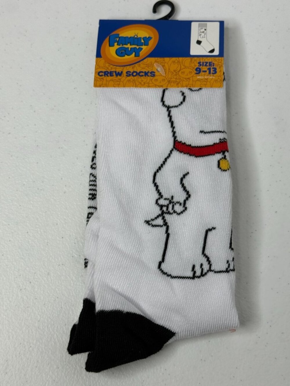 Family Guy Brian Crew Socks 9-13 Cartoon TV Novelty New